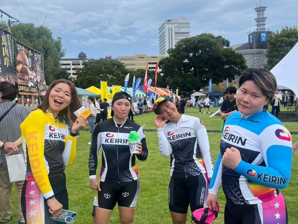 人生初フェスが自転車か…」が一転「楽しかった」福岡21歳のガールズ