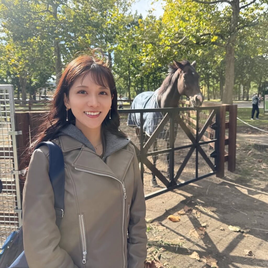 2025小倉競馬アンバサダーのファッションモデルが「ノーザンホース