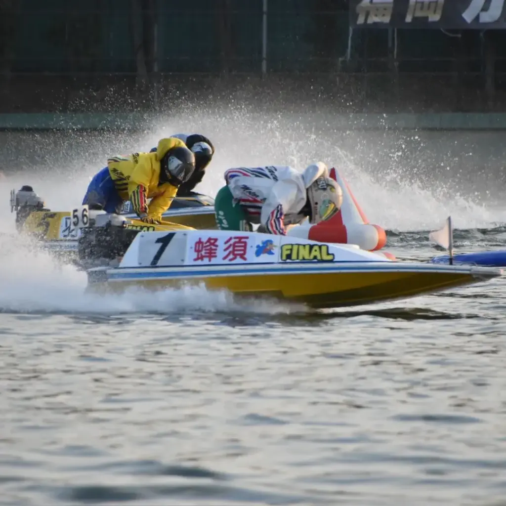 優勝トロフィーは重かったです」佐賀支部31歳ボートレーサーがデビュー