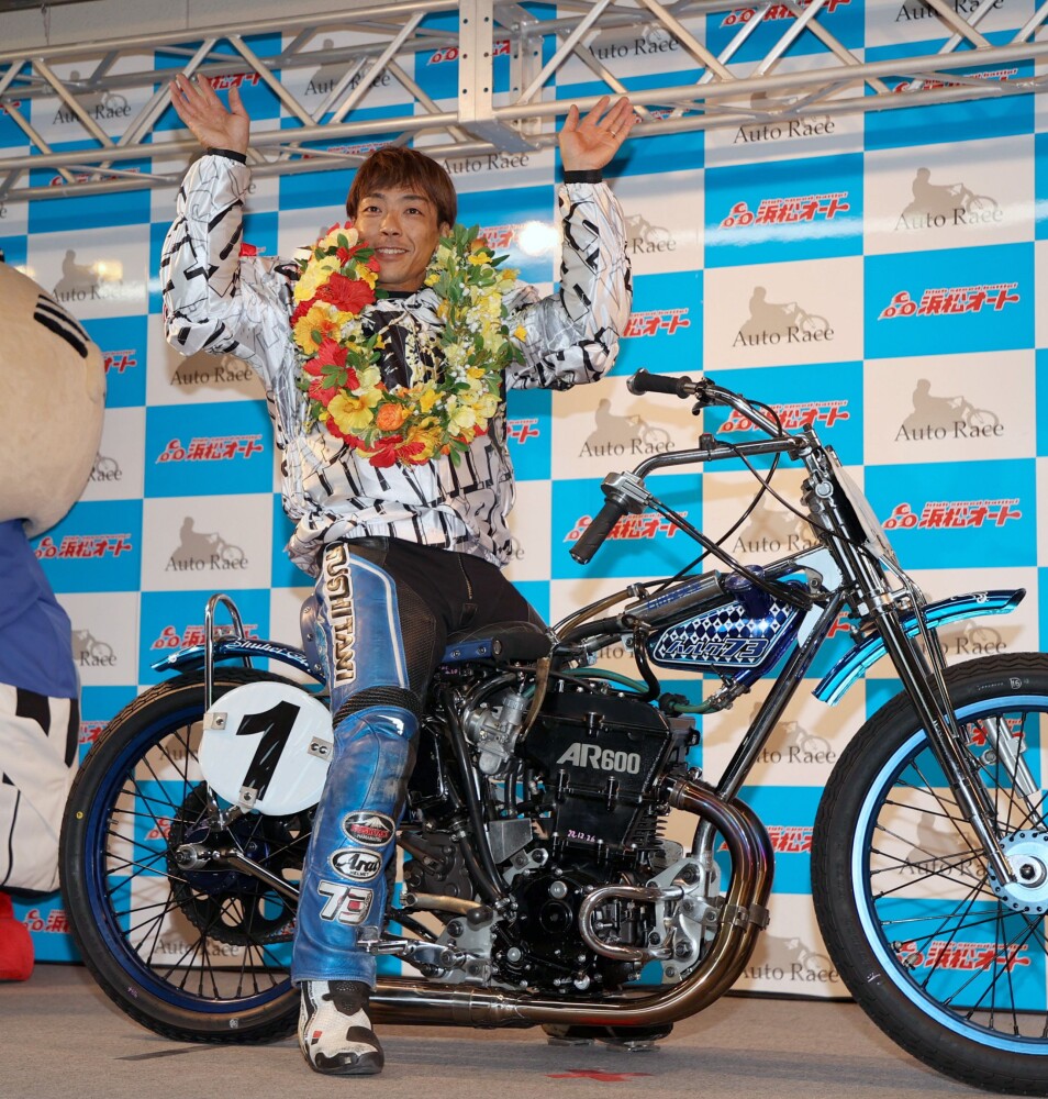 【浜松オート・SG日本選手権】青山周平 連覇で大会4度目V 浜松では初のSG制覇|オートレースニュース|オートレースTOP|西スポレースサイト