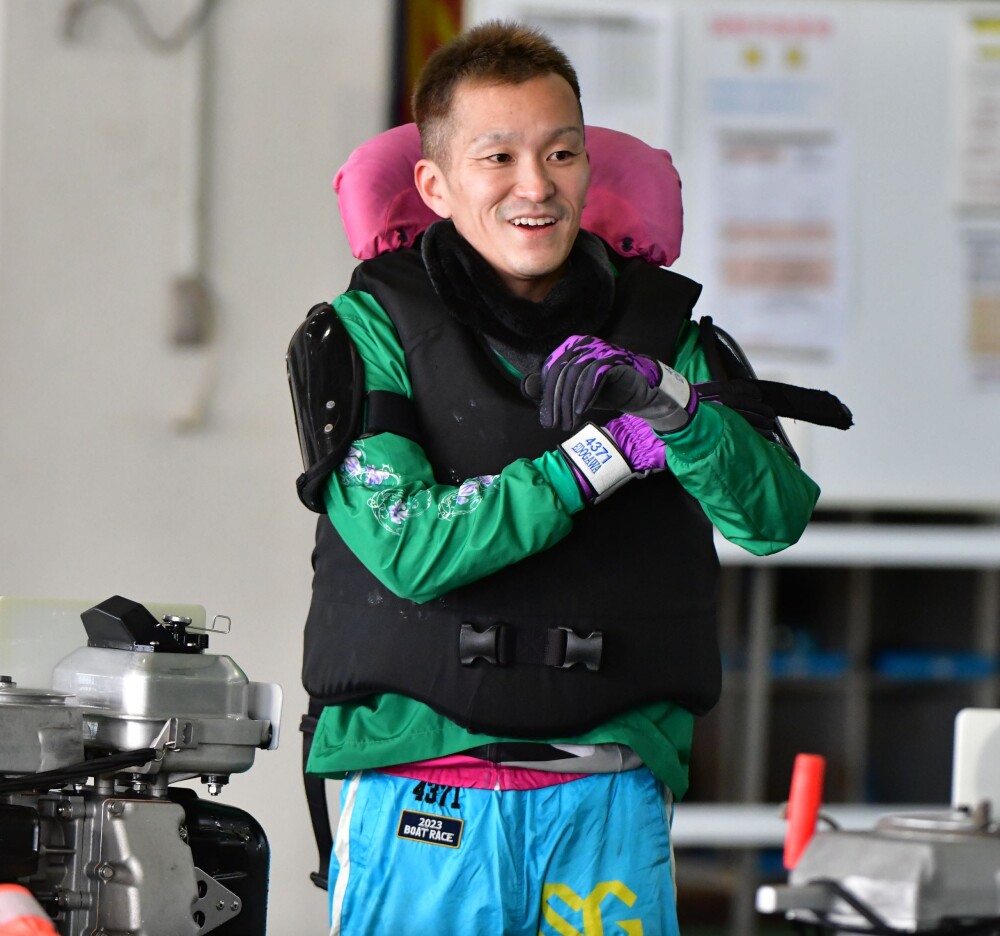 ボートレース 競艇 西山貴浩 選手 4371 レースグローブ 左手 ボート