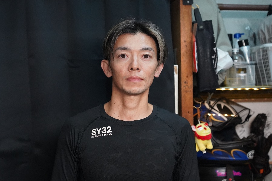 オートレース 佐藤裕児選手のサイン入り練習着 オートレース 佐藤裕児選手のサイン入り練習着 為谷勲