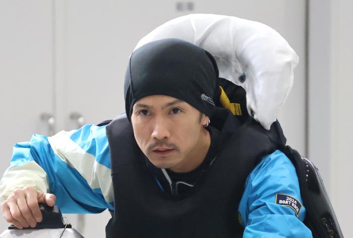 ボートレースからつ（モーニング）一般】DR1枠の峰竜太が前検一番時計