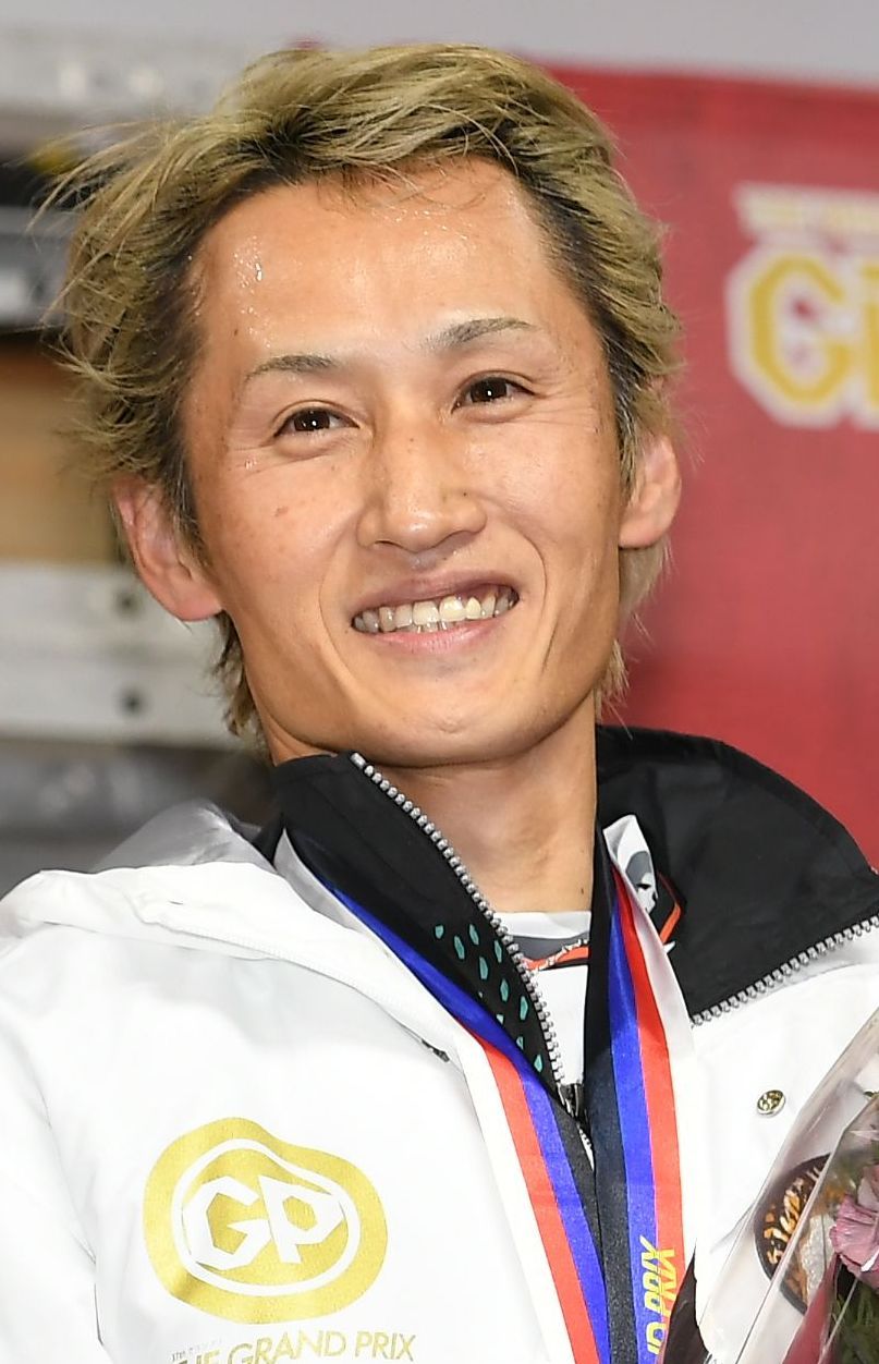 激レア【白井英治選手 サイン入り】SGジャンパー - ナイロンジャケット